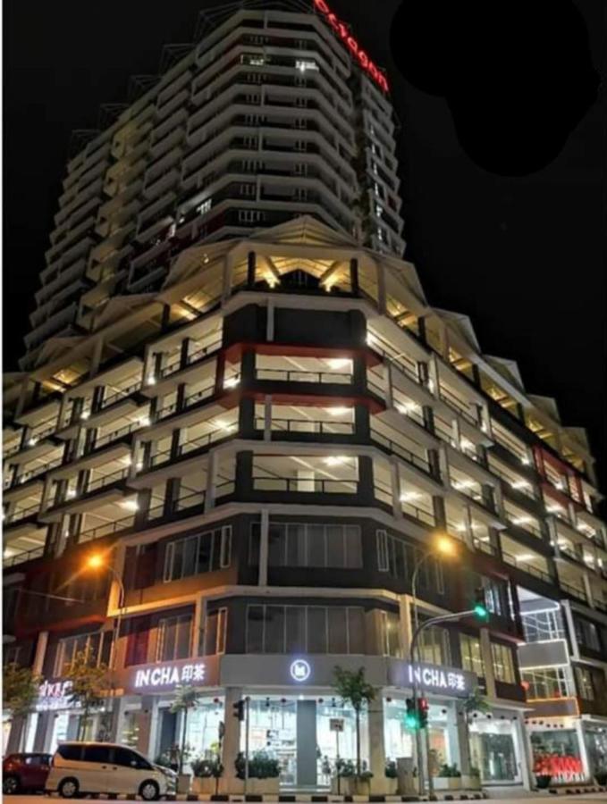 The Octagon Ipoh - Home Stay ภายนอก รูปภาพ