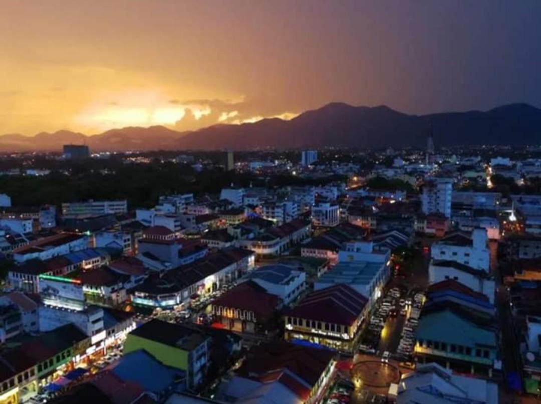 The Octagon Ipoh - Home Stay ภายนอก รูปภาพ